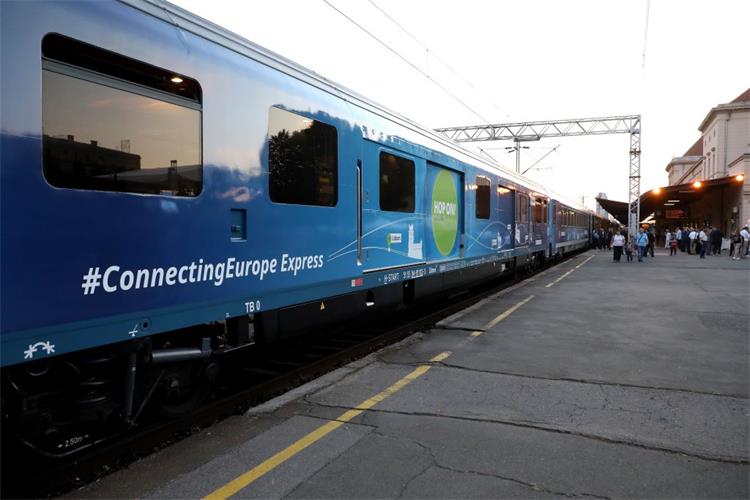 Photo /slike/foto 9_21/foto CEE-ZG 11-9_21/nsl CEE-ZG 11-9_21.jpg